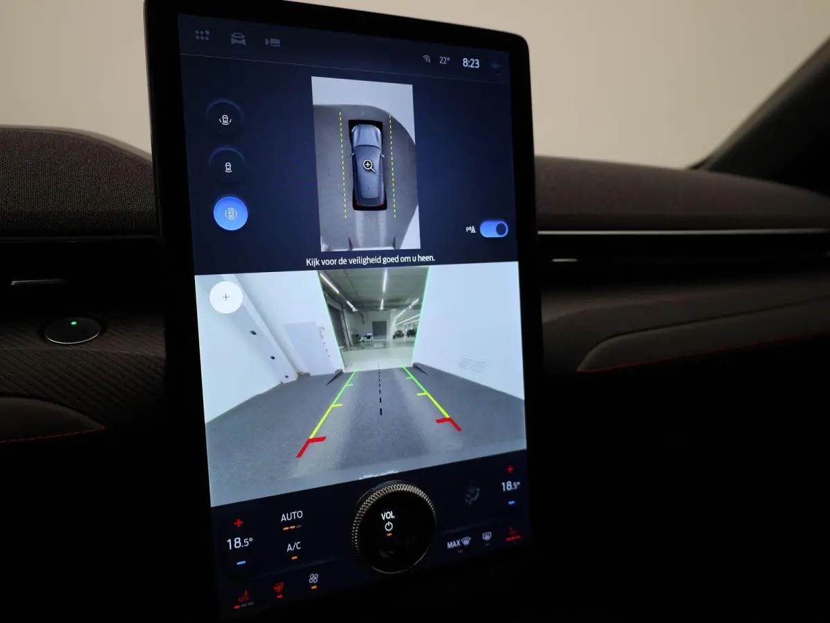 AWD 75 kWh | Elekt. Bestuurdersstoel met Memory | Panoramadak Vast | Adaptive Cruise Ctrl | NAV | Achteruitrijcamera met 360* |
