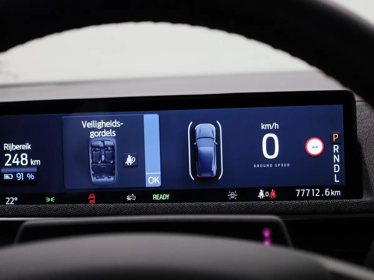 AWD 75 kWh | Elekt. Bestuurdersstoel met Memory | Panoramadak Vast | Adaptive Cruise Ctrl | NAV | Achteruitrijcamera met 360* |