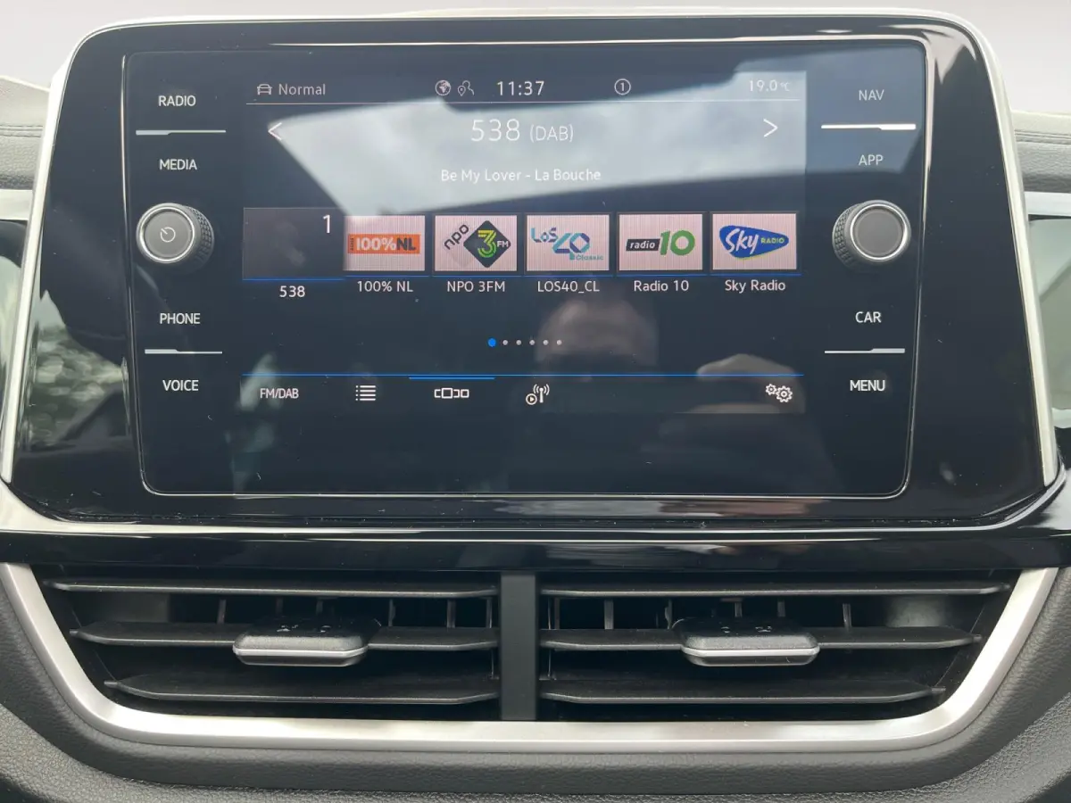 1.5 TSI R-Line Edition | Panoramadak | Parkeercamera | Adaptieve Cruise Control