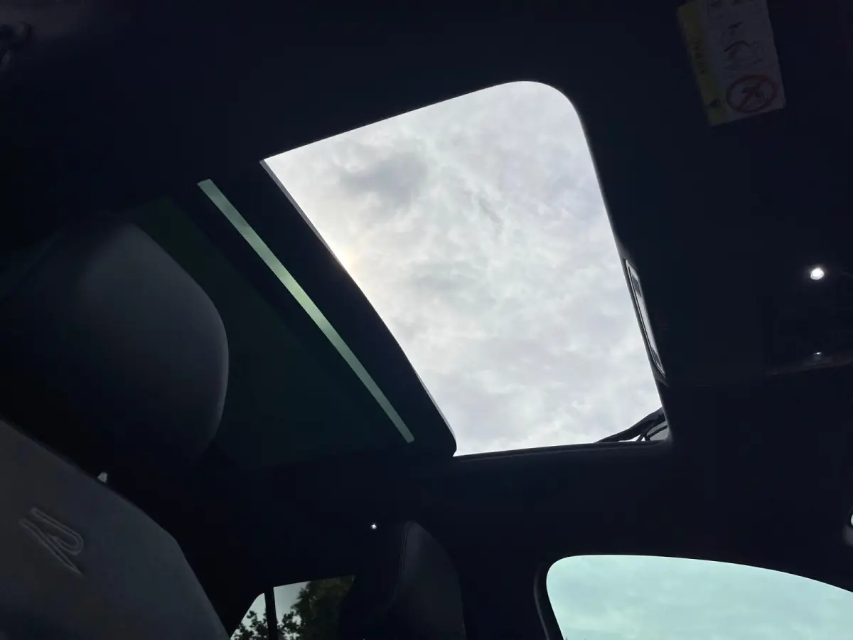 1.5 TSI R-Line Edition | Panoramadak | Parkeercamera | Adaptieve Cruise Control