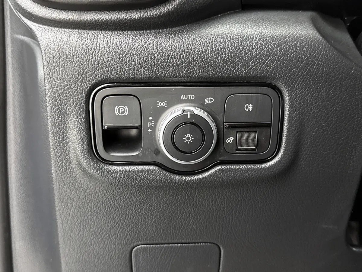 116 CDI L2 Pro Multibeam Led Trekhaak Carplay Parkeerpakket Stoelverwarming