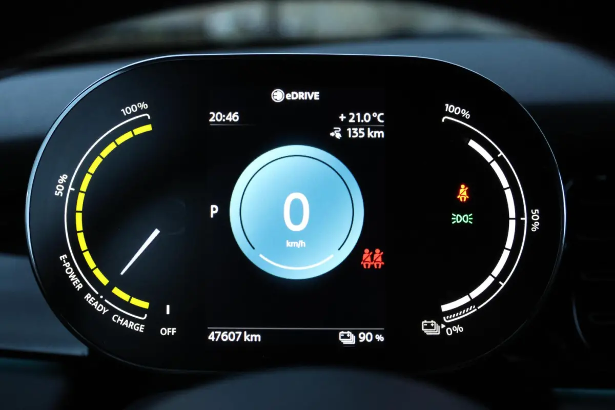 Classic 33 kWh | NAVI | Carplay | SOH 95.1% |