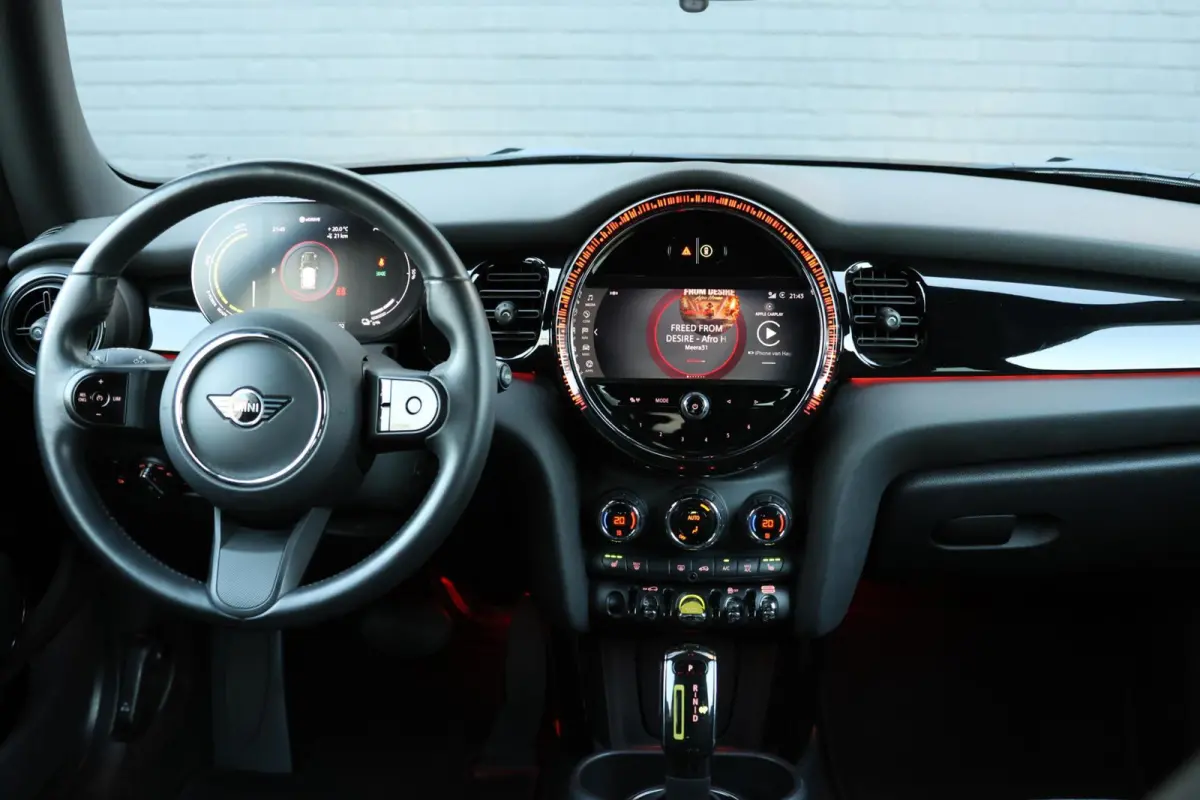 Classic 33 kWh | NAVI | Carplay | SOH 95.1% |