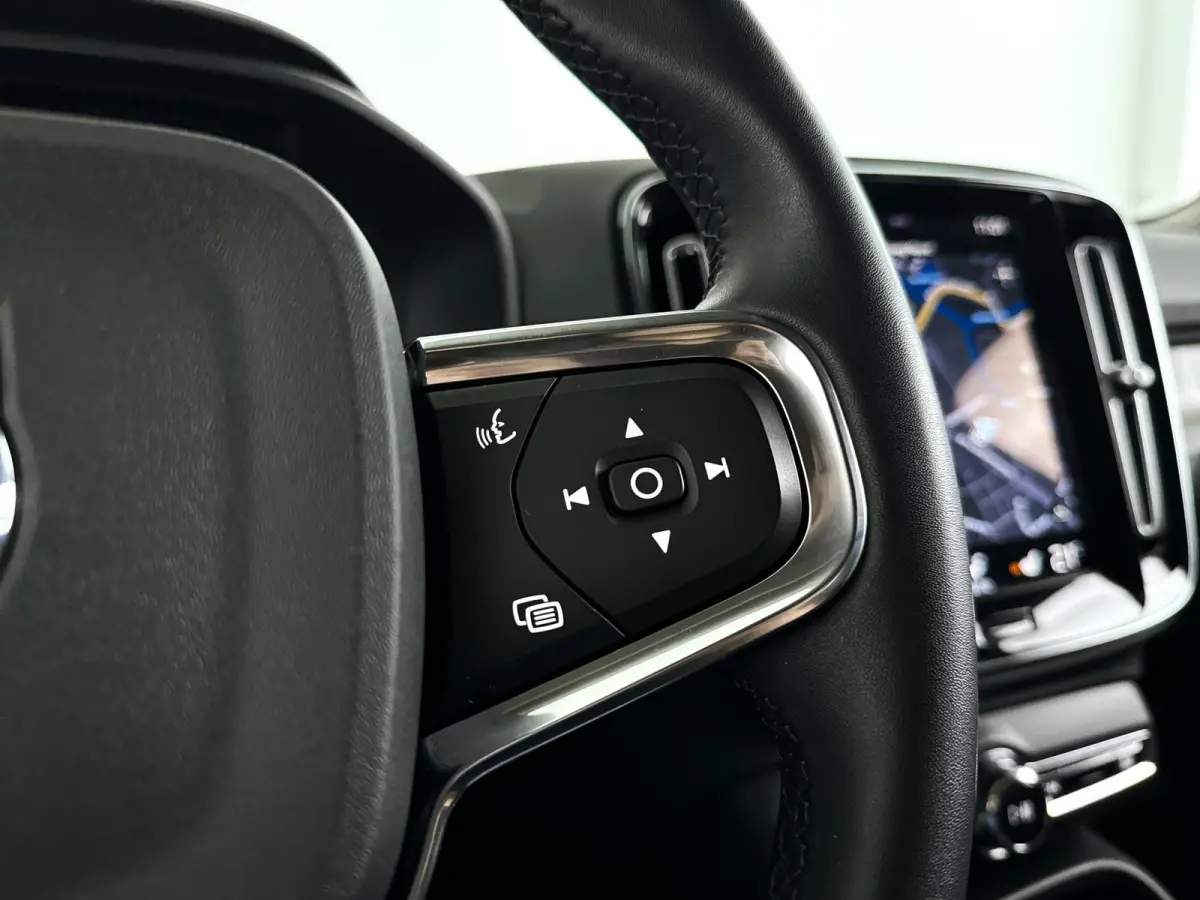 T5 R-Design | Parkeercamera | Stoel- en stuurverwarming | Leder | Led