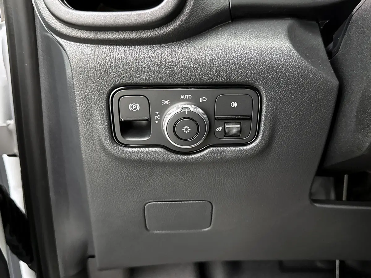 116 CDI L2 Pro Multibeam Led Trekhaak Carplay Parkeerpakket Stoelverwarming