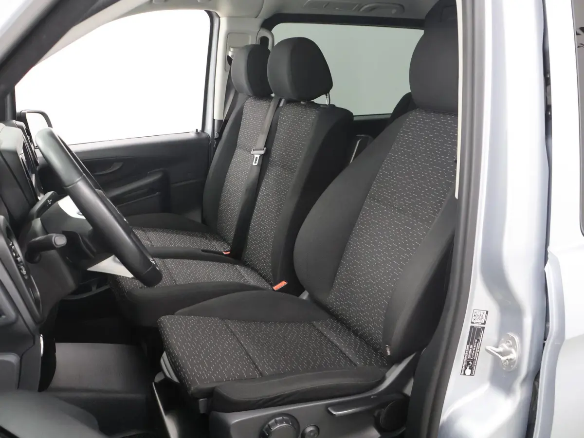 119 CDI | Aut. | L2 | Dubbele Cabine | 6-zits | Schuifdeur L+R | LM Velgen | Cruise Control | Navigatie | Parkeercamera | Stoelverwarming | Certified