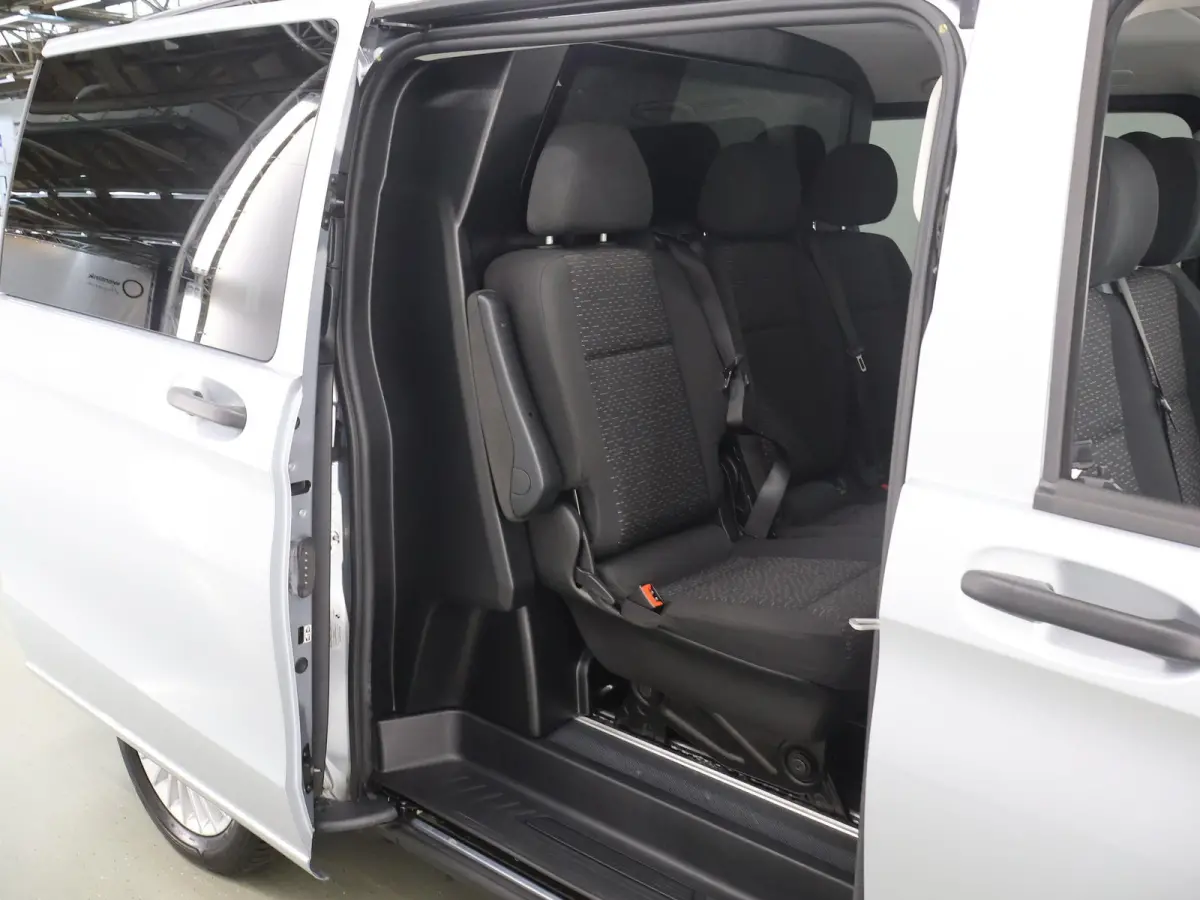 119 CDI | Aut. | L2 | Dubbele Cabine | 6-zits | Schuifdeur L+R | LM Velgen | Cruise Control | Navigatie | Parkeercamera | Stoelverwarming | Certified
