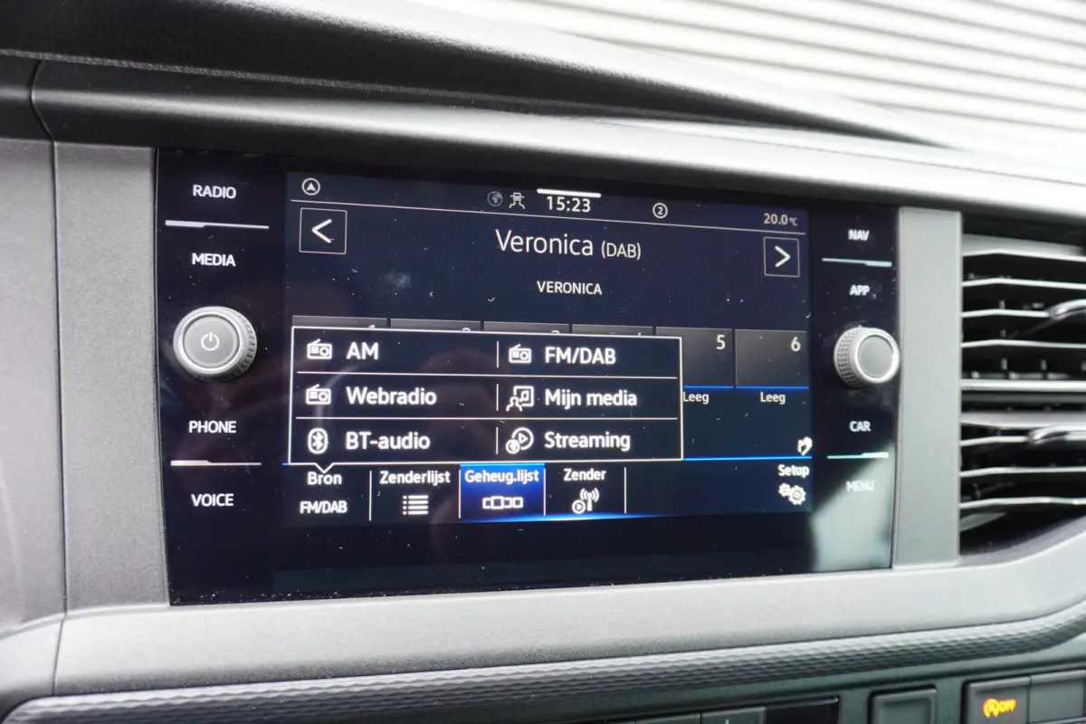 150 PK Automaat 2x schuifdeur ACC Apple Carplay Standkachel Stoelverwarming Trekhaak