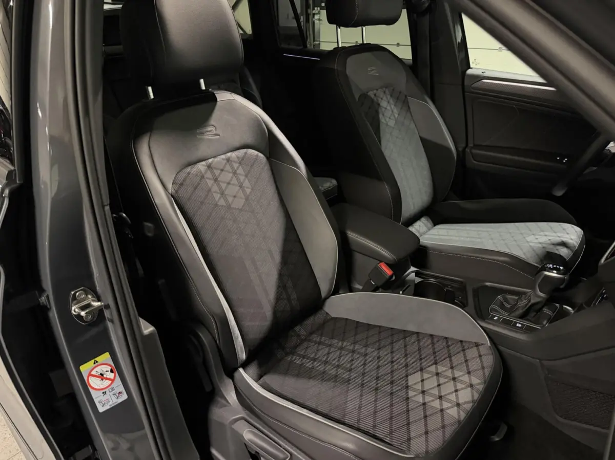 1.5 TSI R-Line Pano Virtual Harman Kardon