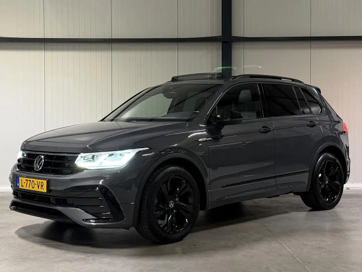 1.5 TSI R-Line Pano Virtual Harman Kardon