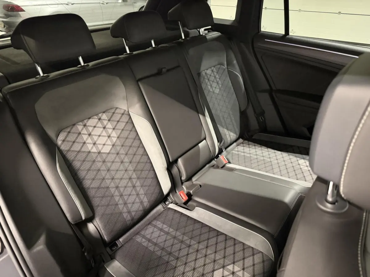 1.5 TSI R-Line Pano Virtual Harman Kardon