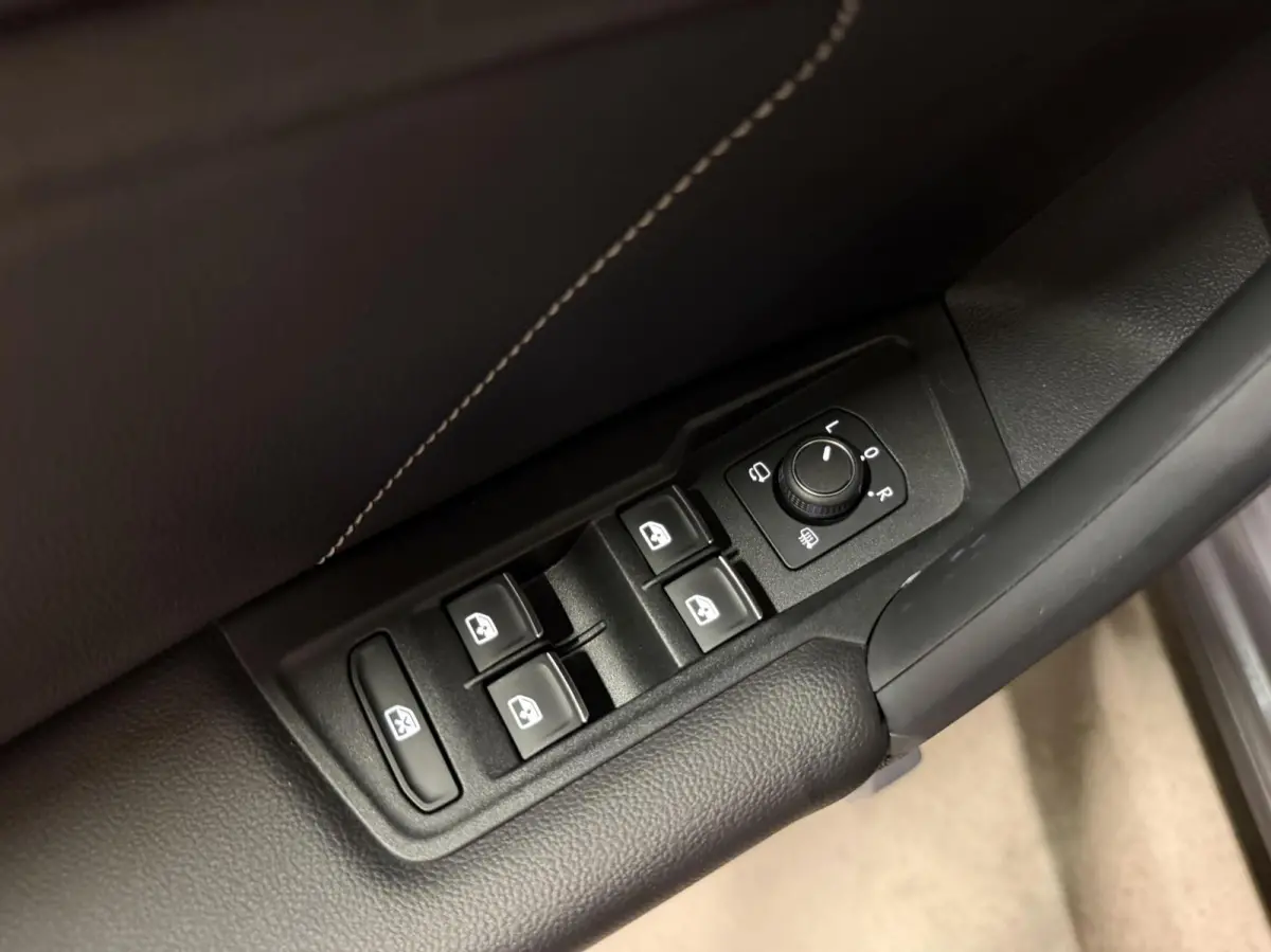1.5 TSI R-Line Pano Virtual Harman Kardon