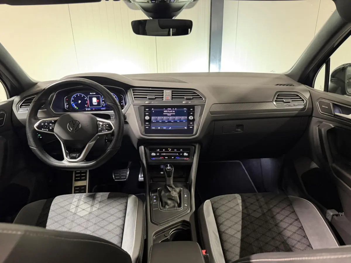 1.5 TSI R-Line Pano Virtual Harman Kardon
