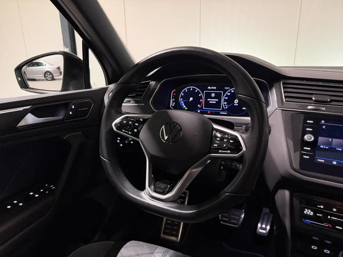 1.5 TSI R-Line Pano Virtual Harman Kardon