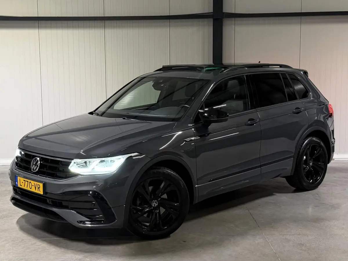 1.5 TSI R-Line Pano Virtual Harman Kardon