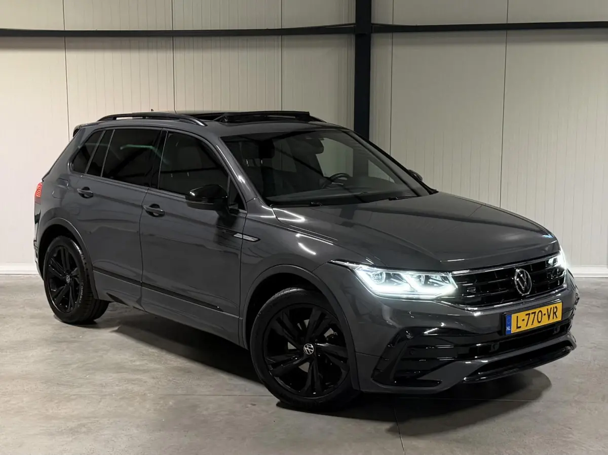 1.5 TSI R-Line Pano Virtual Harman Kardon