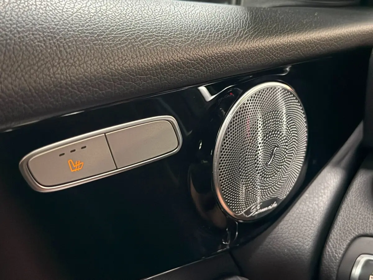 350e 4MATIC - AMG - Panorama - Burmester - Leder - Stoelverwarming