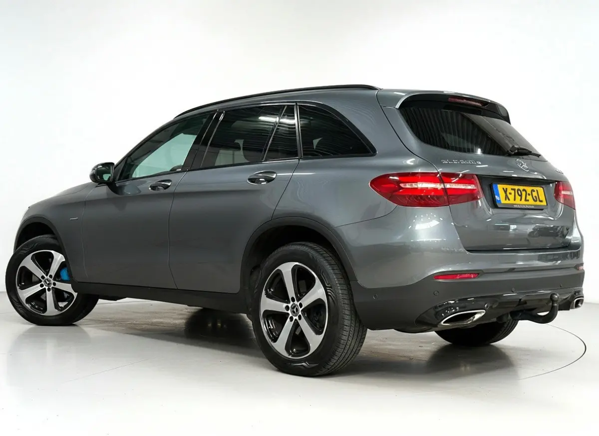 350e 4MATIC - AMG - Panorama - Burmester - Leder - Stoelverwarming