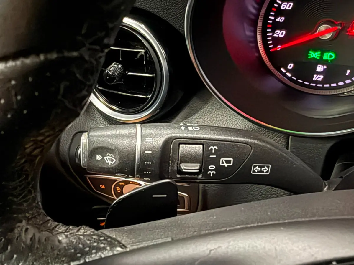 350e 4MATIC - AMG - Panorama - Burmester - Leder - Stoelverwarming