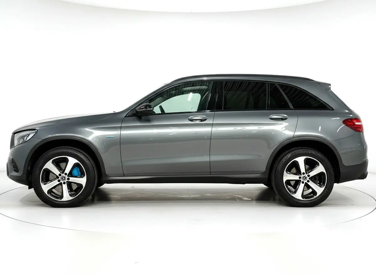 350e 4MATIC - AMG - Panorama - Burmester - Leder - Stoelverwarming