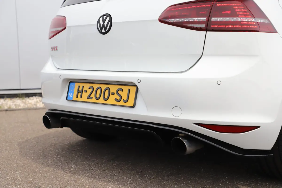 2.0 TSI GTI Clubsport DSG Automaat 394PK Armytrix Uitlaat Downpipe 19 inch Pretoria Michelin PS5 Achteruitrijcamera Carplay Adaptive Cruise