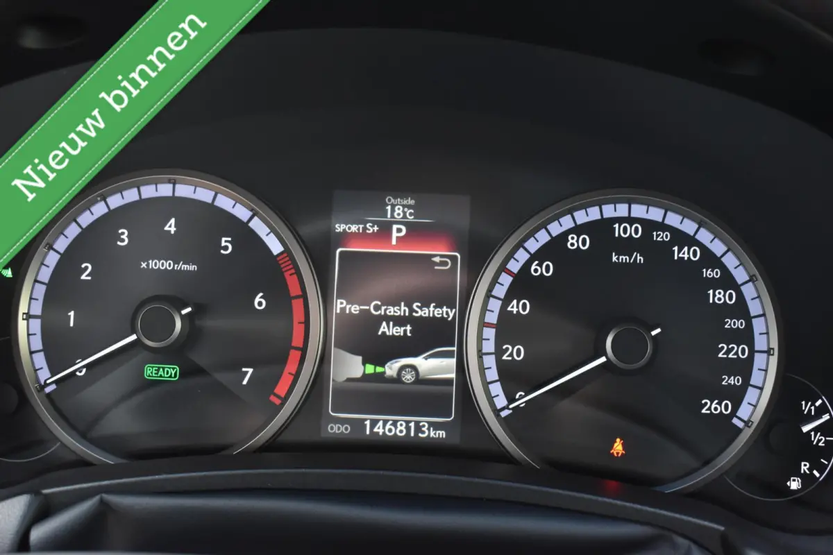 300h AWD F F SPORT 360º MARK LEVINSON/PANORAMADAK/LEDER/CAMERA/ETC.!