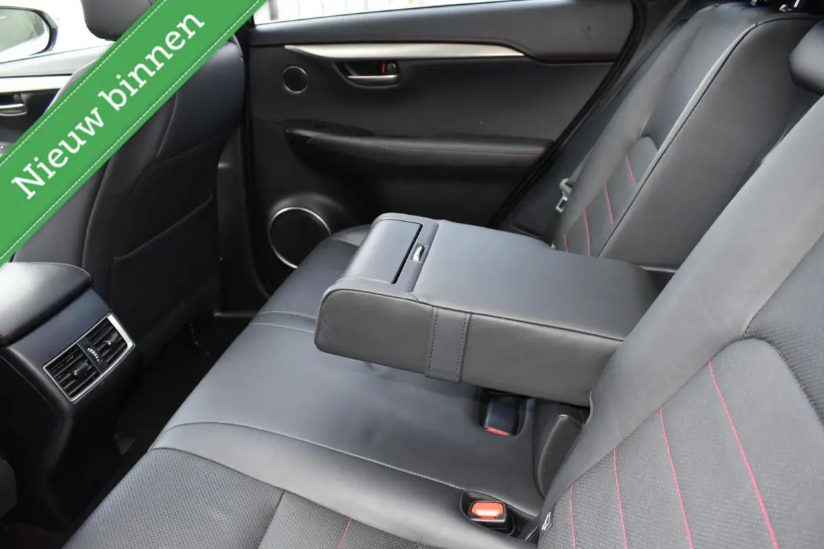 300h AWD F F SPORT 360º MARK LEVINSON/PANORAMADAK/LEDER/CAMERA/ETC.!