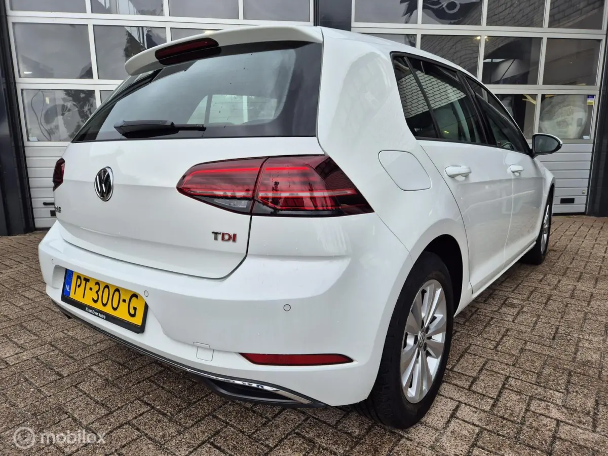 1.6 TDI DIGITALE COCKPIT ADAPTIVE APPLE CAR
