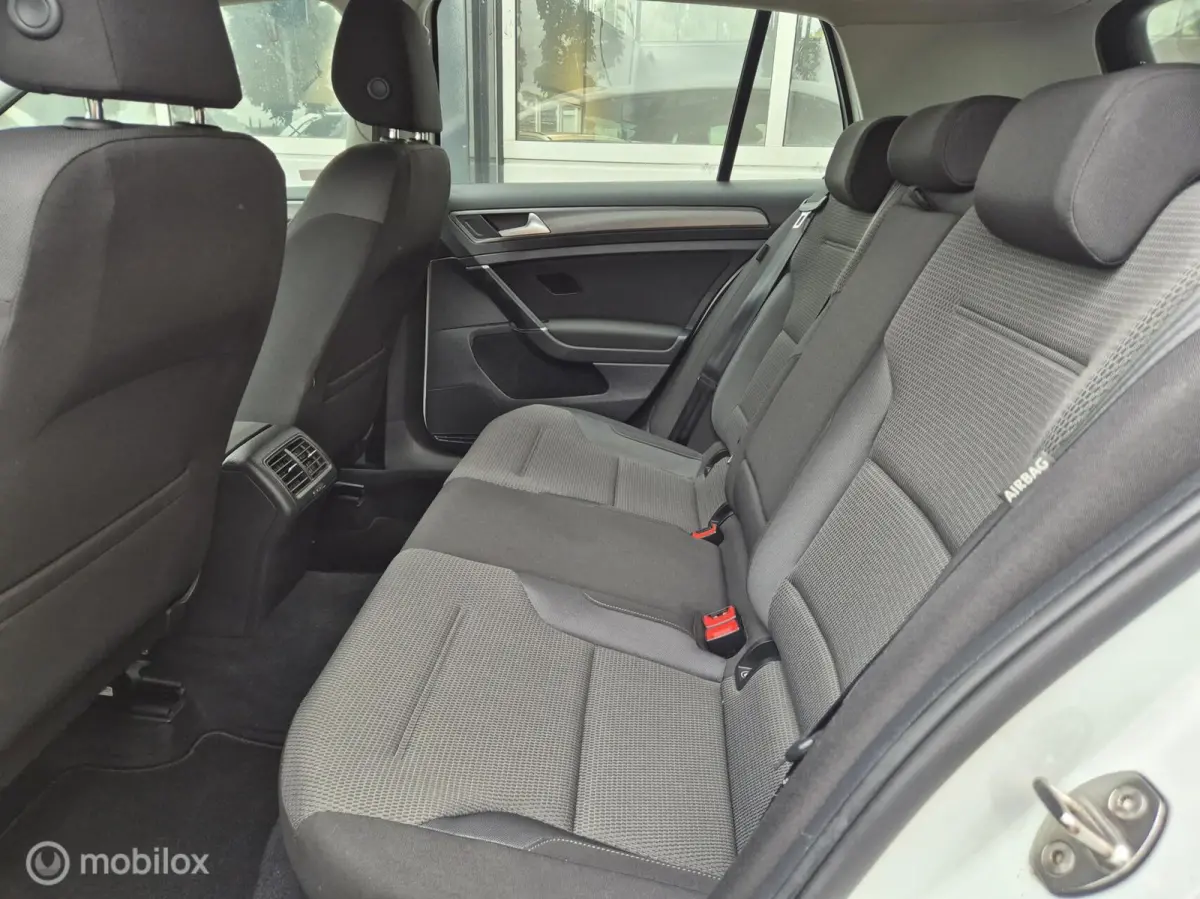 1.6 TDI DIGITALE COCKPIT ADAPTIVE APPLE CAR