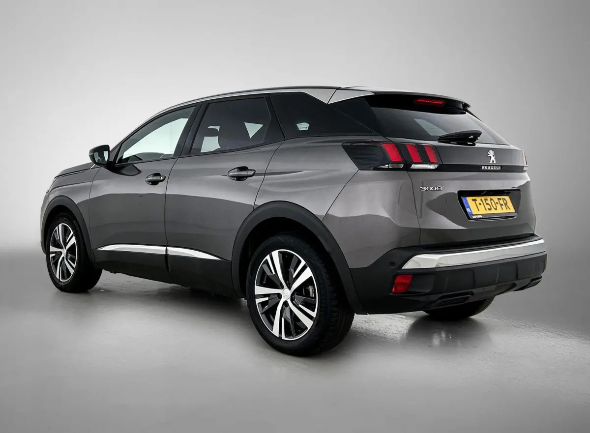 SUV Allure Pack Business 130pk Automaat | Navigatie | Achteruitrijcamera | Handsfree achterklep | Climate Control | Keyless | Parkeersensoren v+a | Cruise Control | Dodehoeksensor | Led kopl