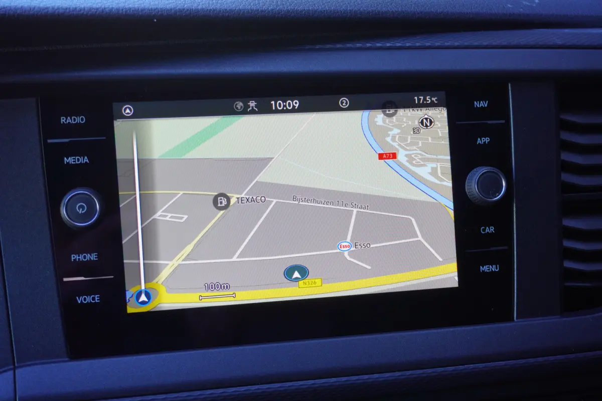 150pk Automaat L2H1 Navigatie Camera Parkeersensoren Apple carplay