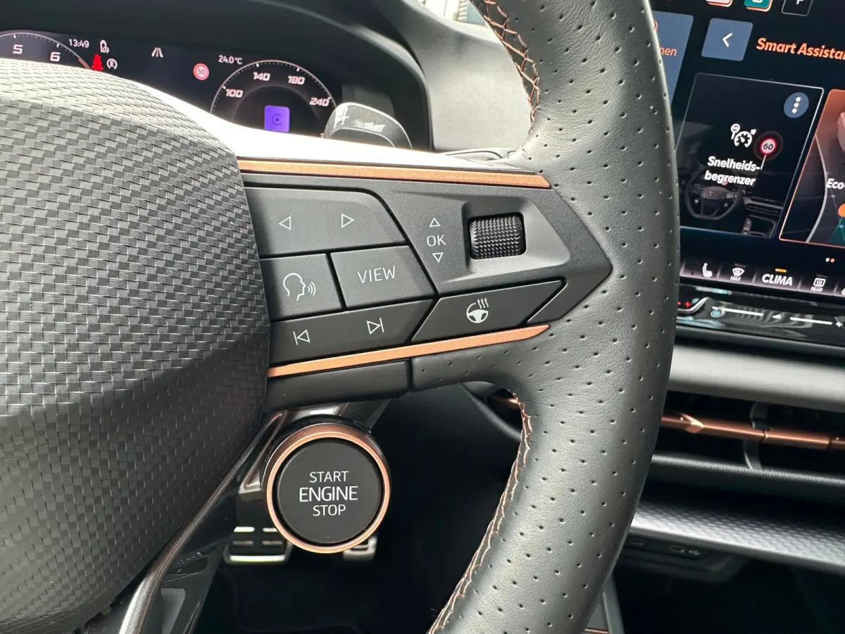 1.5 TSI e-Hybrid KEYLESS | CAMERA | SFEERVERLICHTING | VIRTUAL COCKPIT | CARPLAY | BTW
