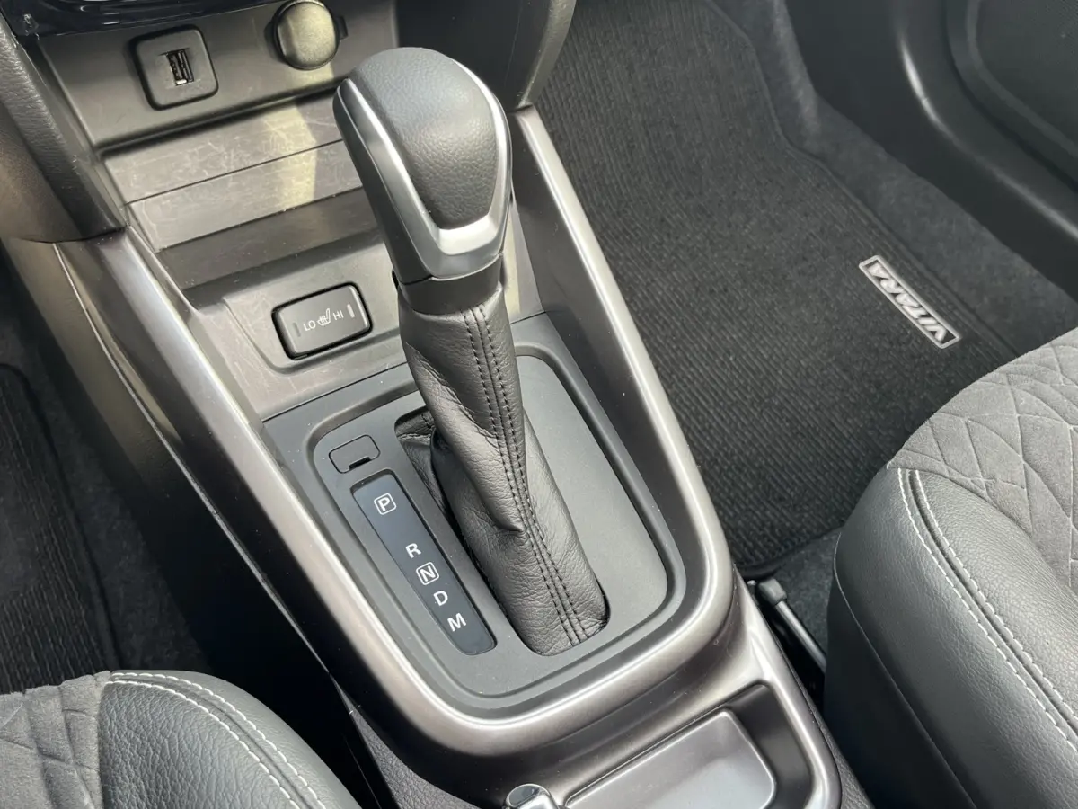 1.5 Hybrid Style Automaat | Pano | Adapt. Cruise | Dodehoek | Camera | Navi | Carplay | Half leder/suéde | etc. etc.