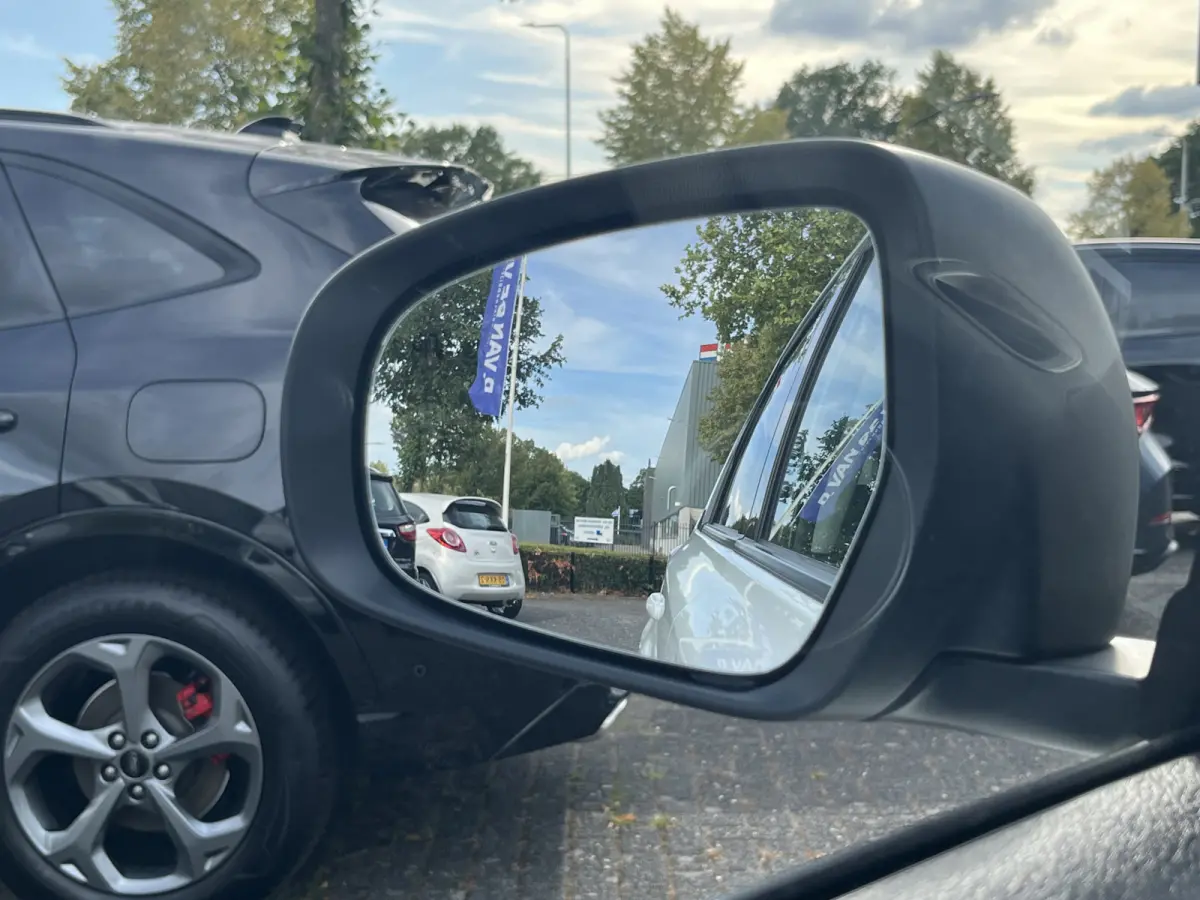 1.5 Hybrid Style Automaat | Pano | Adapt. Cruise | Dodehoek | Camera | Navi | Carplay | Half leder/suéde | etc. etc.