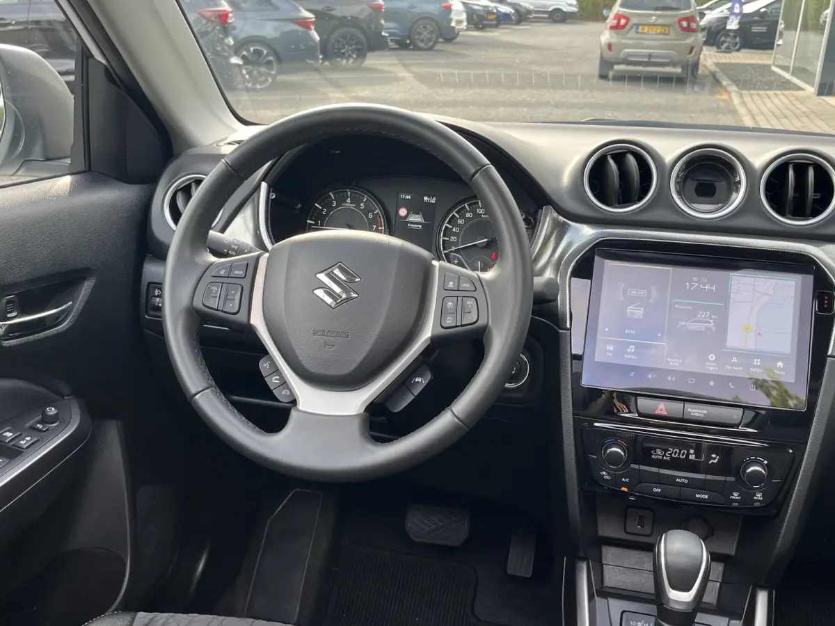 1.5 Hybrid Style Automaat | Pano | Adapt. Cruise | Dodehoek | Camera | Navi | Carplay | Half leder/suéde | etc. etc.