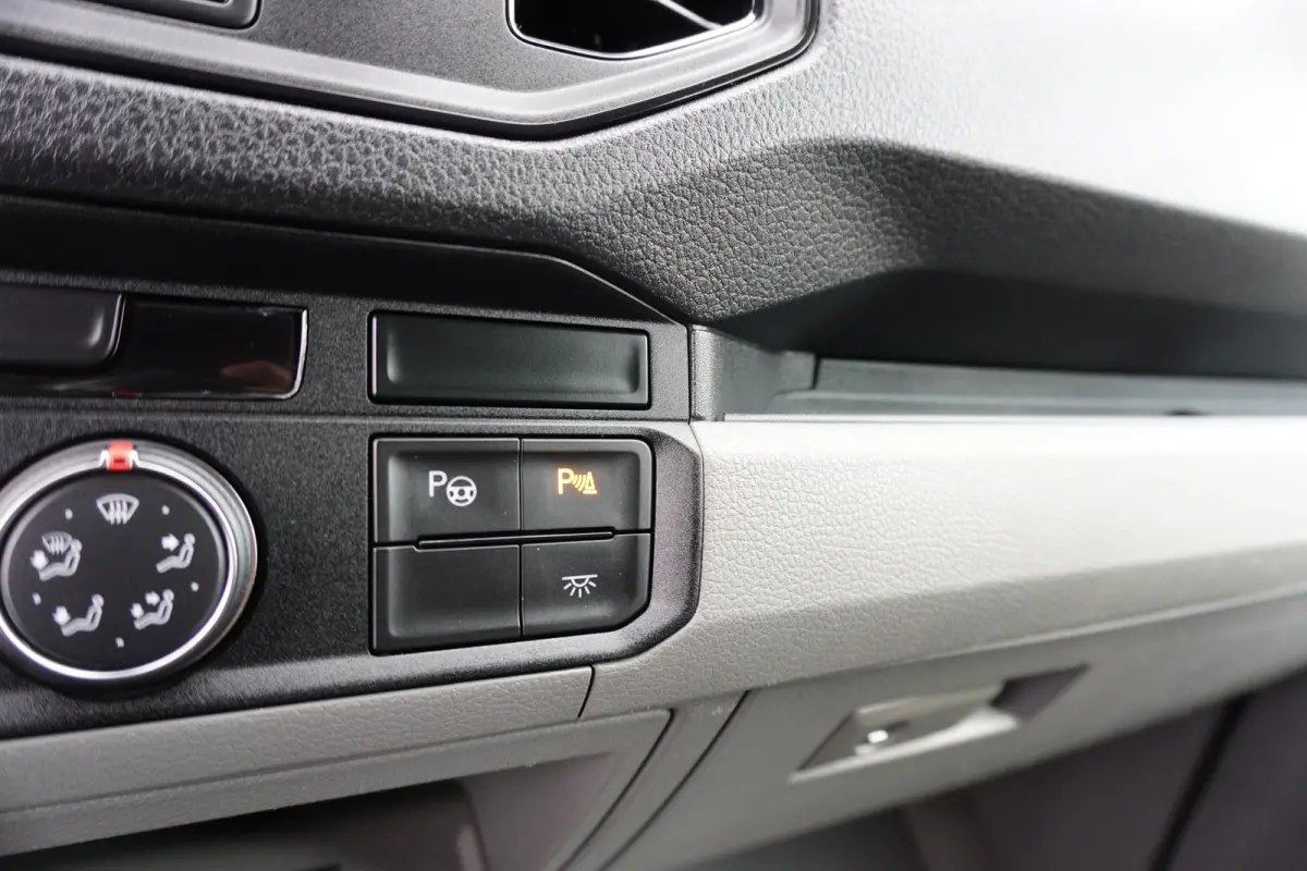35 140pk L3H2/L2H1 ACC Cruise control Camera Navi LED Imperiaal Trekhaak Voorruitverwarming