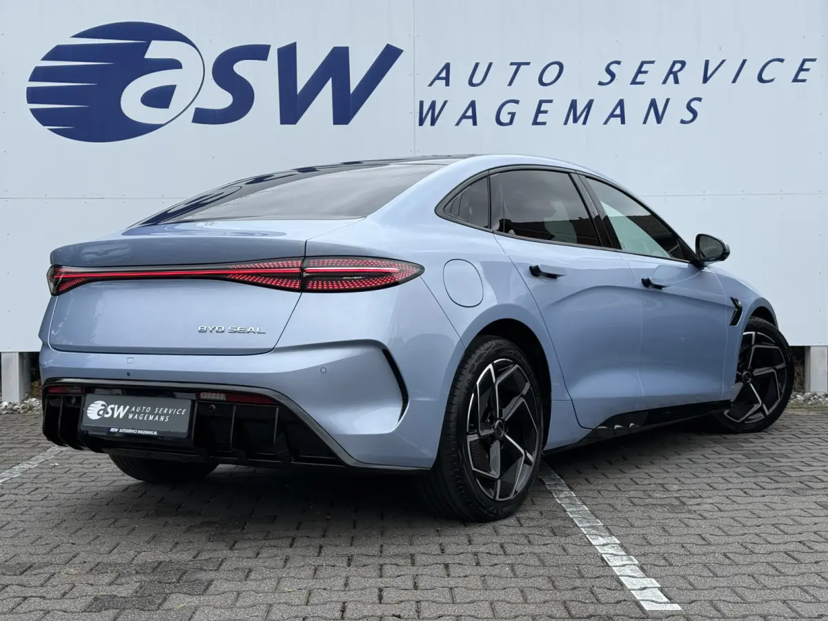 Design RWD 82.5 kWh | 570km Range | Pano | 360 Camera | Leder