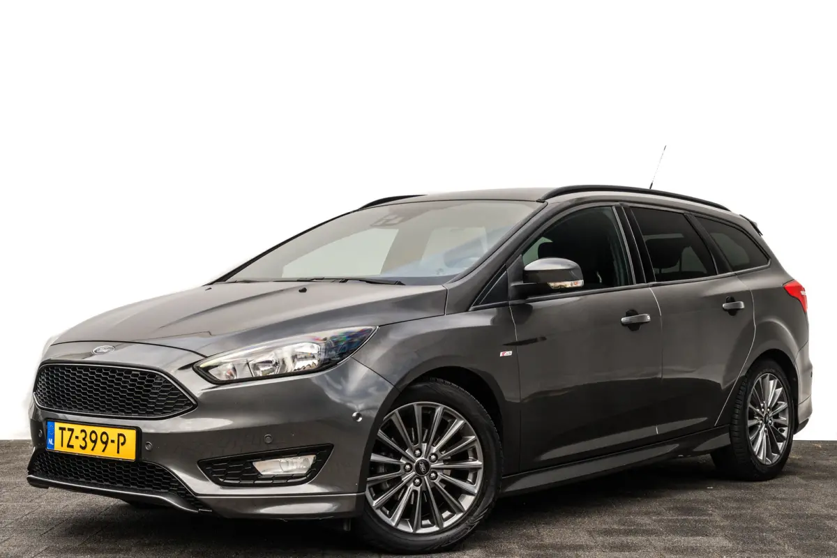 1.0 ST-Line | PDC | Carplay | Cruise | PDC | 17" LMV