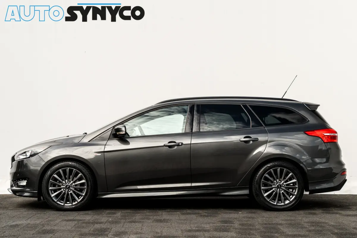 1.0 ST-Line | PDC | Carplay | Cruise | PDC | 17" LMV