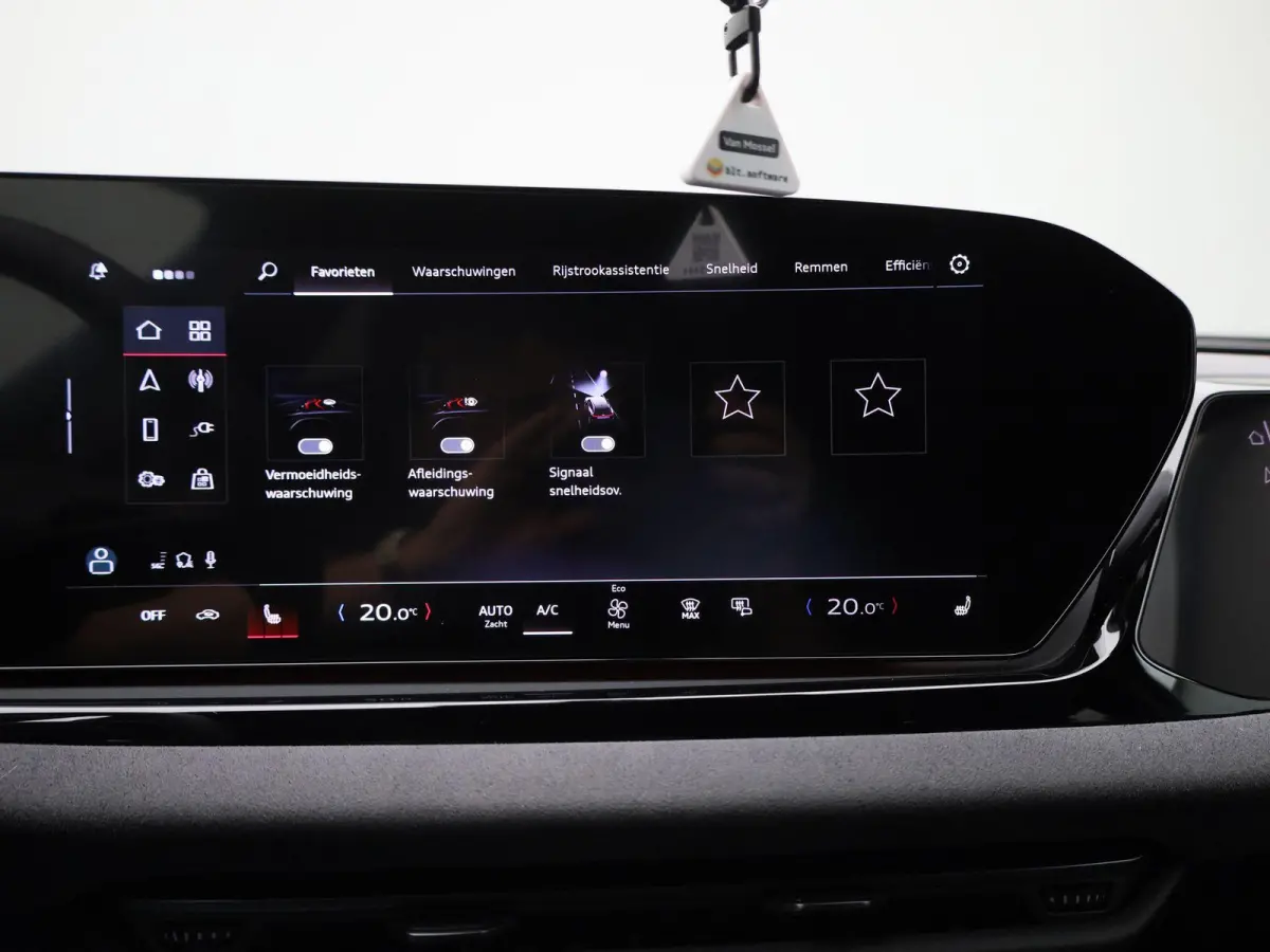 Avant 2.0 quattro S edition Competition 367 PK | Adaptive cruise control | RS Carbon Styling Pack | Bang & Olufsen | 360 graden camera | Dodehoekdetectie | Head-up display | Stoelen voor, el