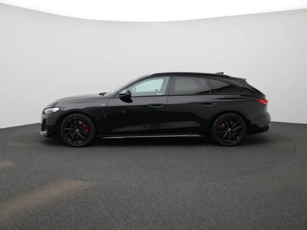 Avant 2.0 quattro S edition Competition 367 PK | Adaptive cruise control | RS Carbon Styling Pack | Bang & Olufsen | 360 graden camera | Dodehoekdetectie | Head-up display | Stoelen voor, el