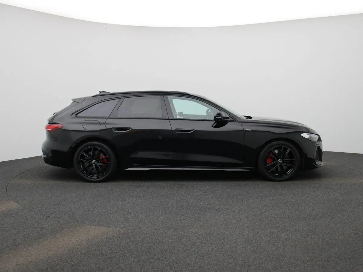 Avant 2.0 quattro S edition Competition 367 PK | Adaptive cruise control | RS Carbon Styling Pack | Bang & Olufsen | 360 graden camera | Dodehoekdetectie | Head-up display | Stoelen voor, el