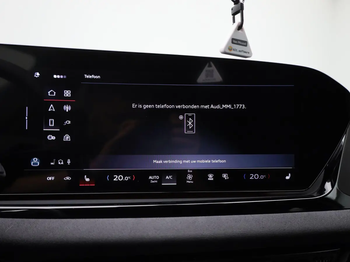 Avant 2.0 quattro S edition Competition 367 PK | Adaptive cruise control | RS Carbon Styling Pack | Bang & Olufsen | 360 graden camera | Dodehoekdetectie | Head-up display | Stoelen voor, el