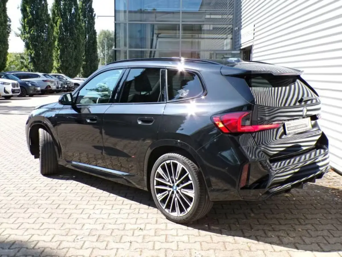 xDrive30 M-SPORT (230kW/313pk) ** LED, LEDER, PANO, DRIV. ASS+, 20-inch LMV ** 1e EIG - UNFALLFREI ** ** INFORMEER OOK NAAR ONZE AANTREKKELIJKE FINANCIAL-LEASE TARIEVEN **