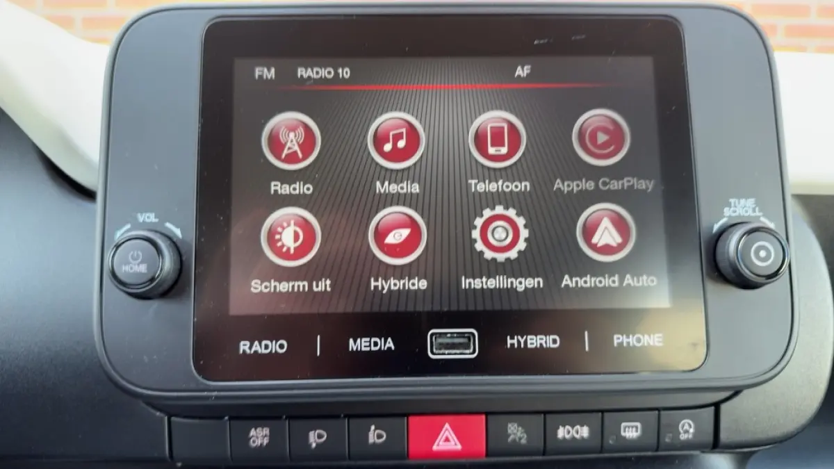 1.0 Hybrid Pandina Cross Hoge Zit Carplay LM-Velgen PDC