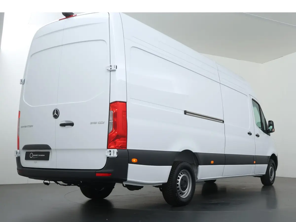 315 CDI L3 Pro 315 CDI GB L3 RWD PRO | Achterdeuren 270 graden | Voorbereiding 3500 kg AHW | Elektrische hulp schuifdeur | Leder Stuurwiel |