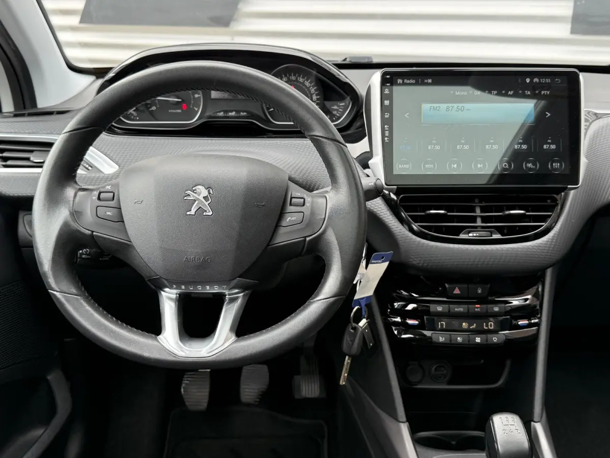 1.2 PureTech Active 2e Eigenaar|Carplay|Camera|Pano|Clima|Cruise|N.A.P|Nieuwe APK bij Aflevering