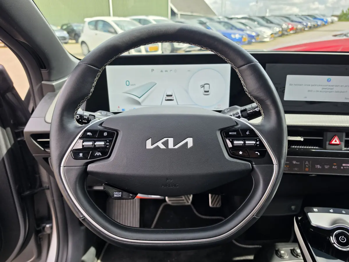 GT-Line 77.4 kWh | NL-auto | SOH 100% | Apple Carplay/Android | Matrix led | Panorama schuif/kantel