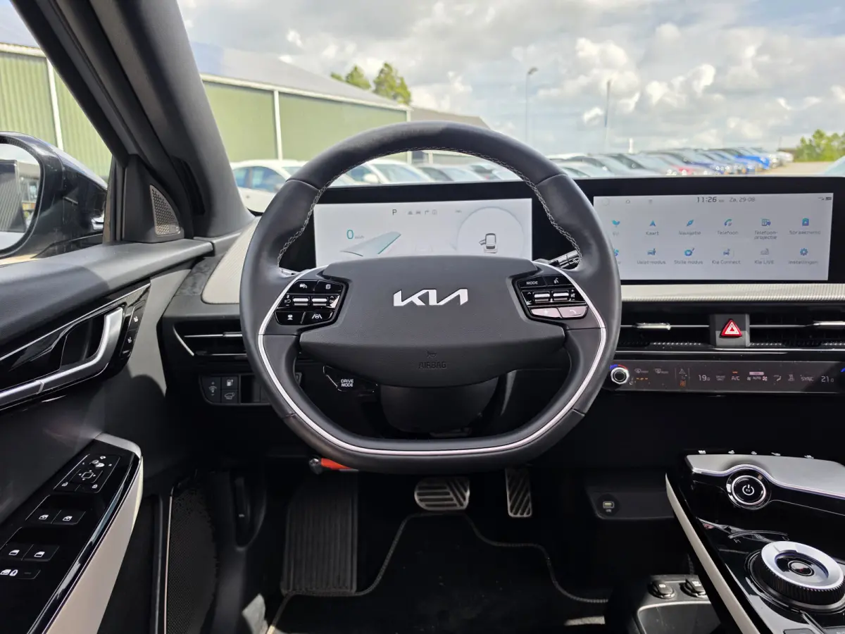 GT-Line 77.4 kWh | NL-auto | SOH 100% | Apple Carplay/Android | Matrix led | Panorama schuif/kantel