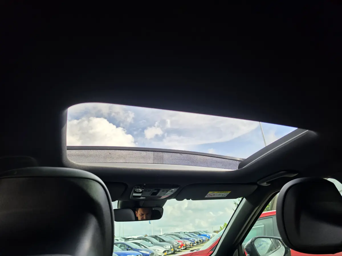 GT-Line 77.4 kWh | NL-auto | SOH 100% | Apple Carplay/Android | Matrix led | Panorama schuif/kantel